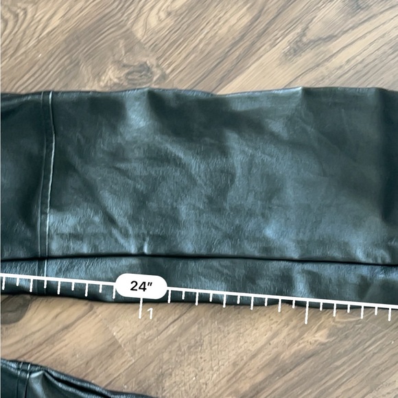 Princess Polly high rise straight leg faux leather pants - Picture 5 of 5